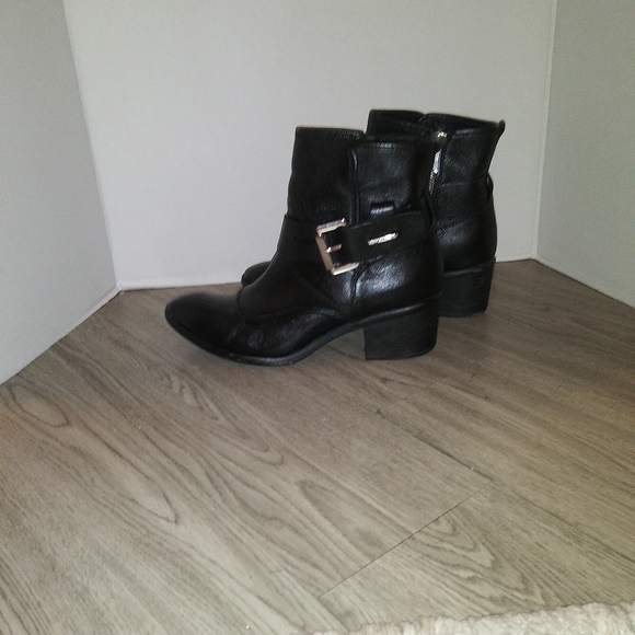 Donald Kilmer "Diem" Bootie - Picture 4 of 10